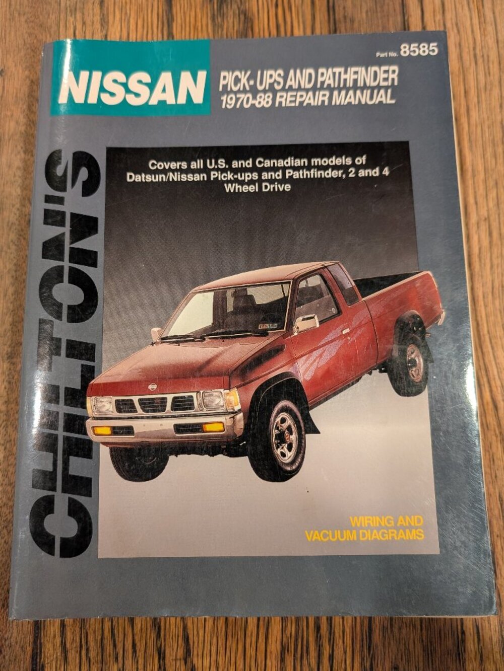 Book 1970-88 Chilton's Nissan Pick-Up Pathfinder Repair Manual # 8585